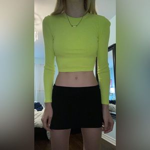 Aritzia TNA Cropped Sweatshirt